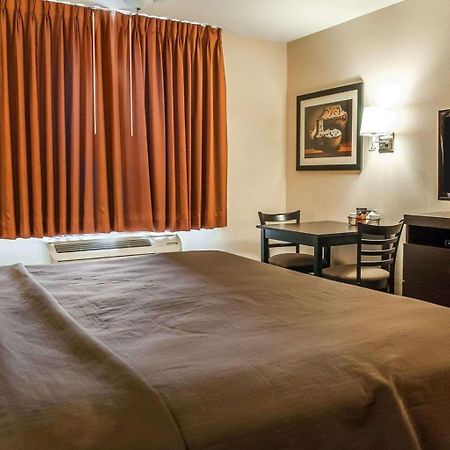 Econo Lodge Inn & Suites Санта-Фе Екстер'єр фото