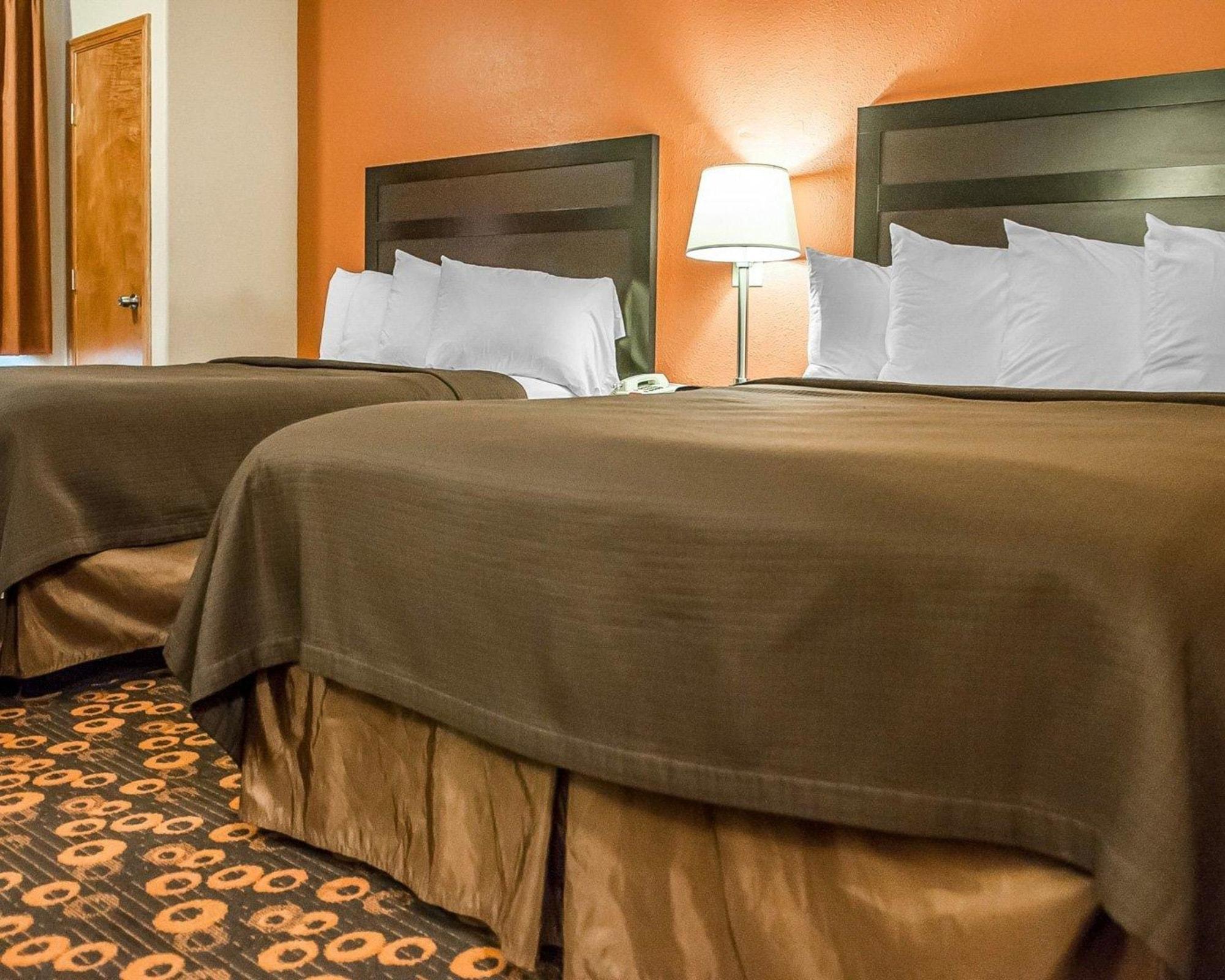 Econo Lodge Inn & Suites Санта-Фе Екстер'єр фото