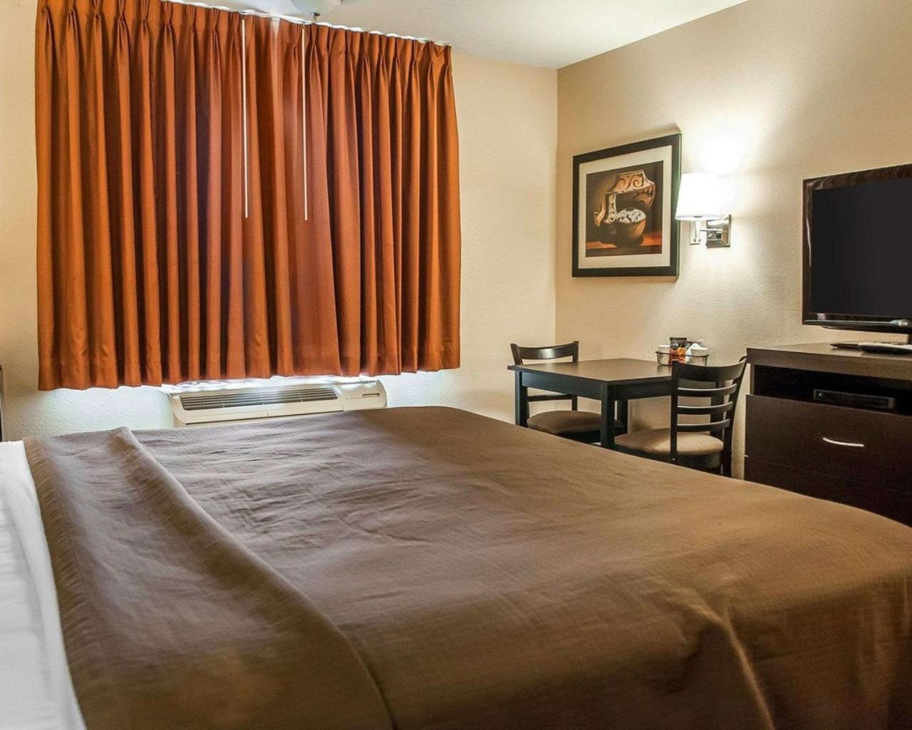 Econo Lodge Inn & Suites Санта-Фе Екстер'єр фото