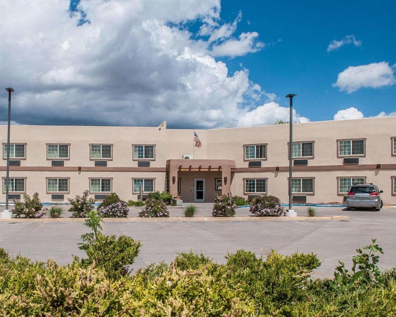 Econo Lodge Inn & Suites Санта-Фе Екстер'єр фото