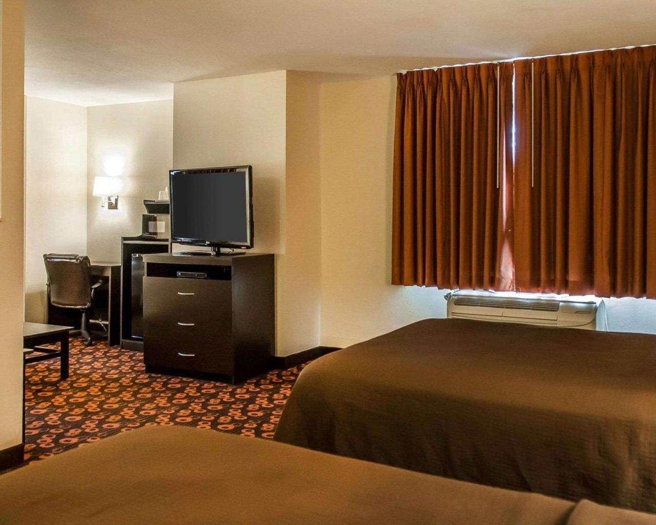 Econo Lodge Inn & Suites Санта-Фе Екстер'єр фото
